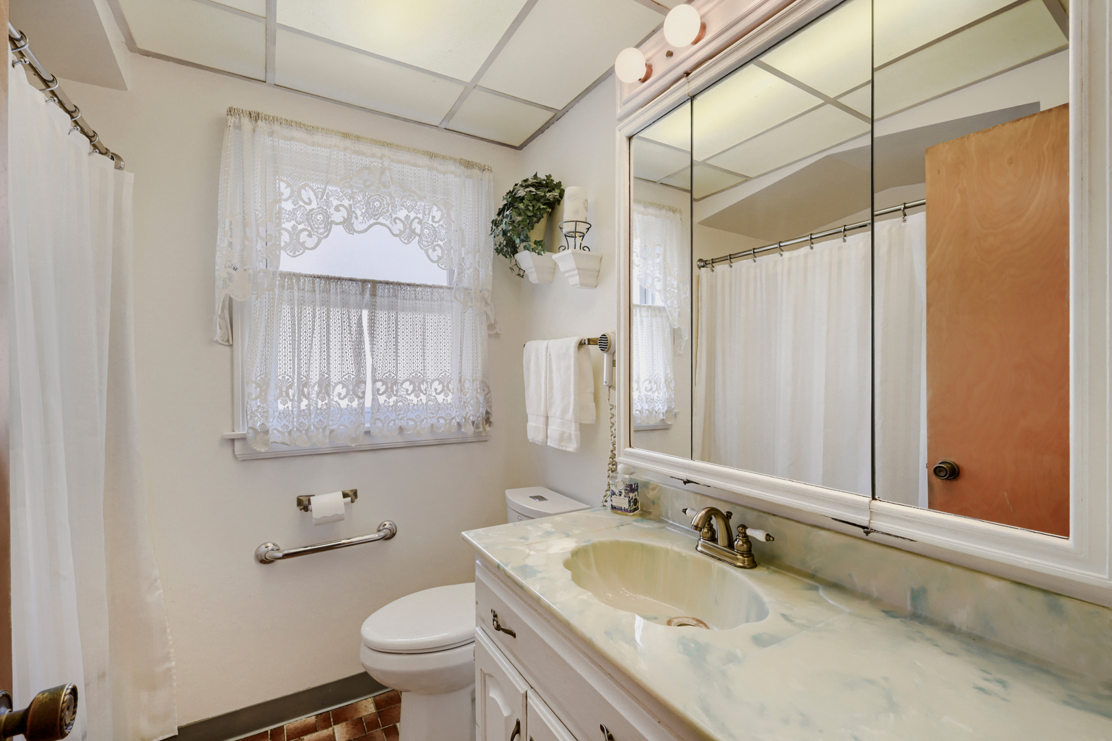3229 Highland Avenue Property Photo 11