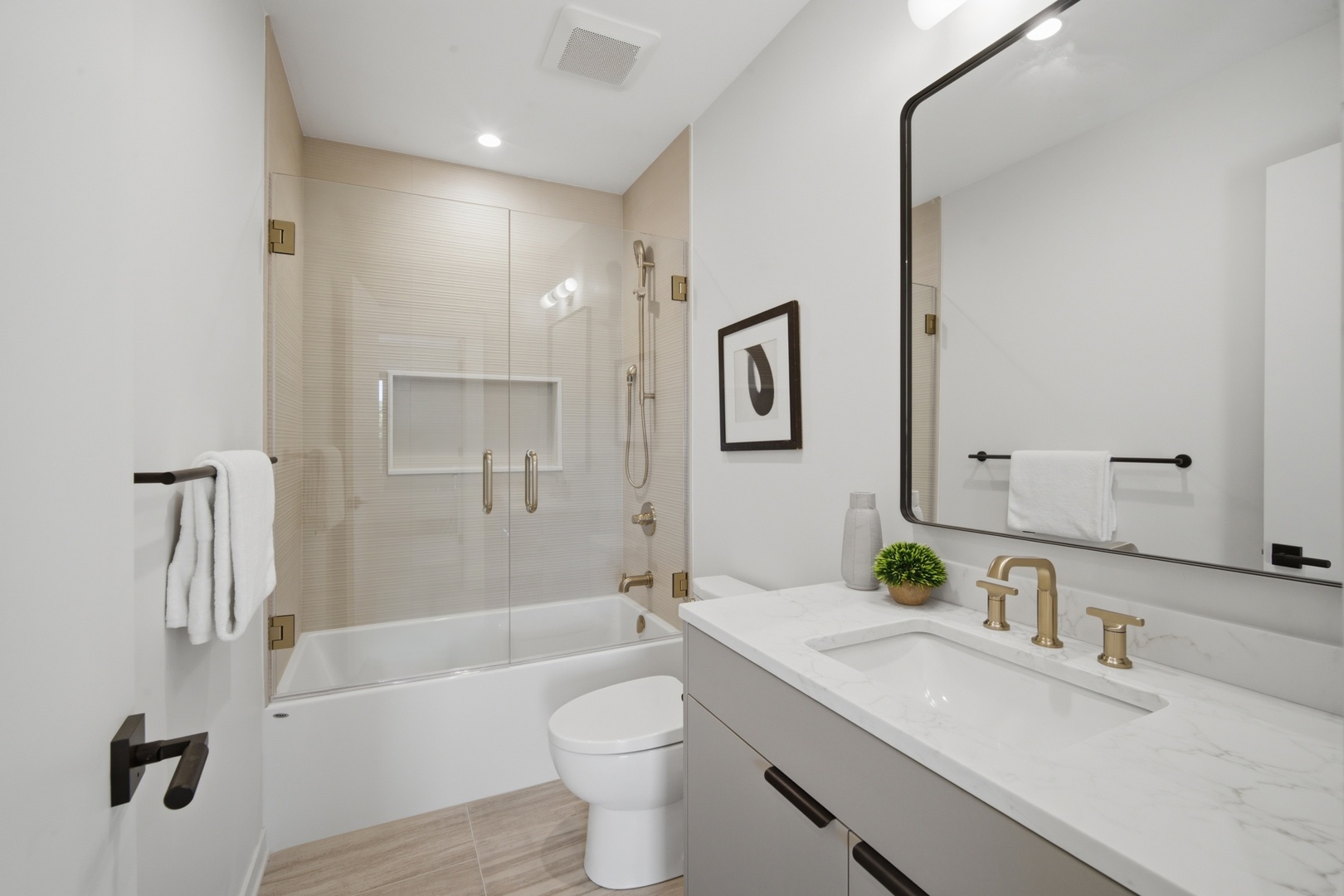 105 Prairie Avenue 105c Property Photo 22