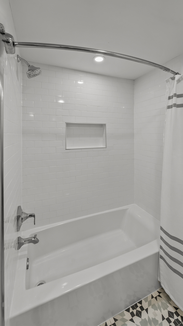 689 Thompsons Way Property Photo 36