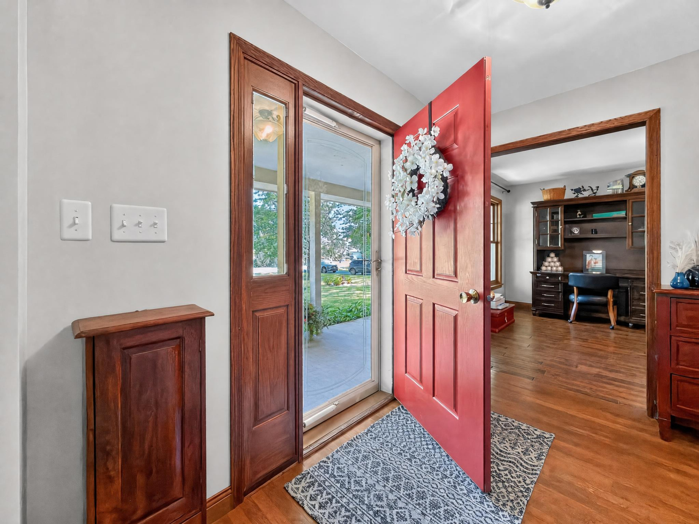 10303 E Hickory Ridge Drive Property Photo 5