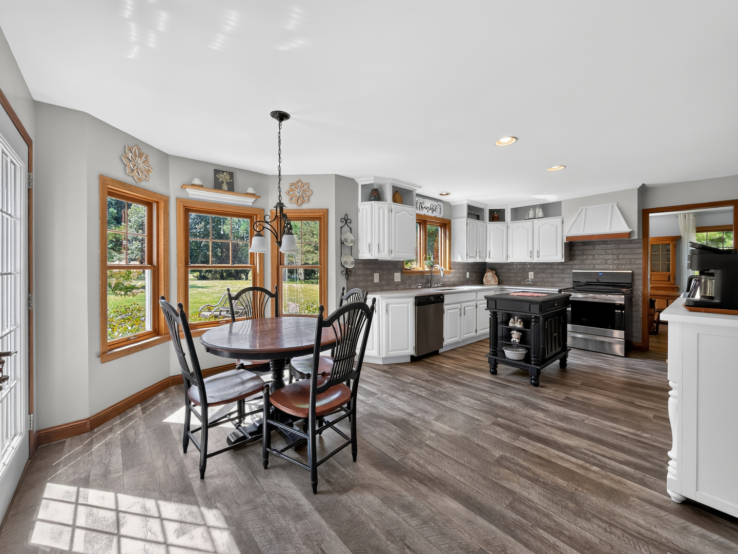 10303 E Hickory Ridge Drive Property Photo 10