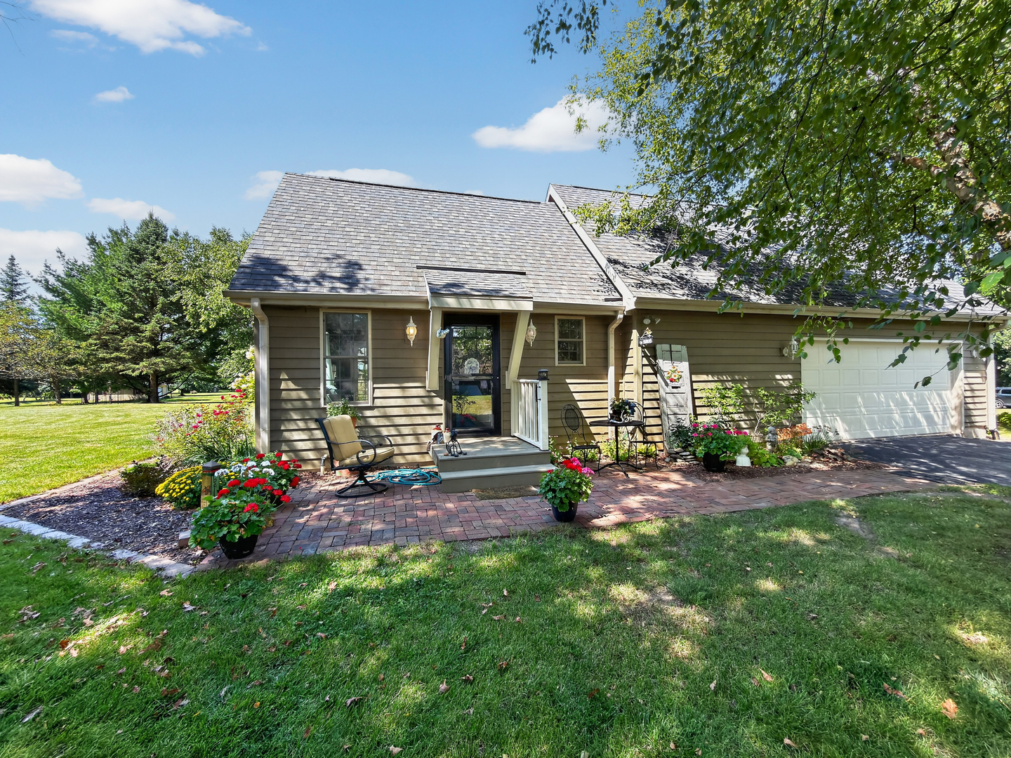 10303 E Hickory Ridge Drive Property Photo 36