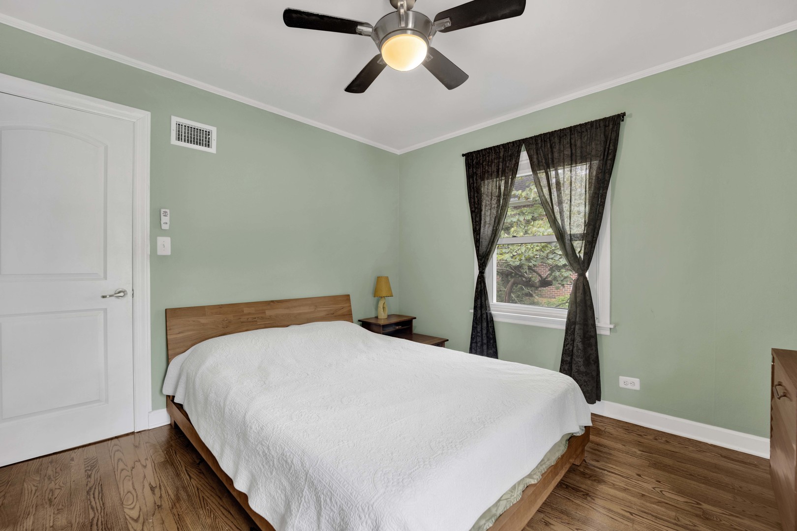 728 Grant Street Property Photo 12