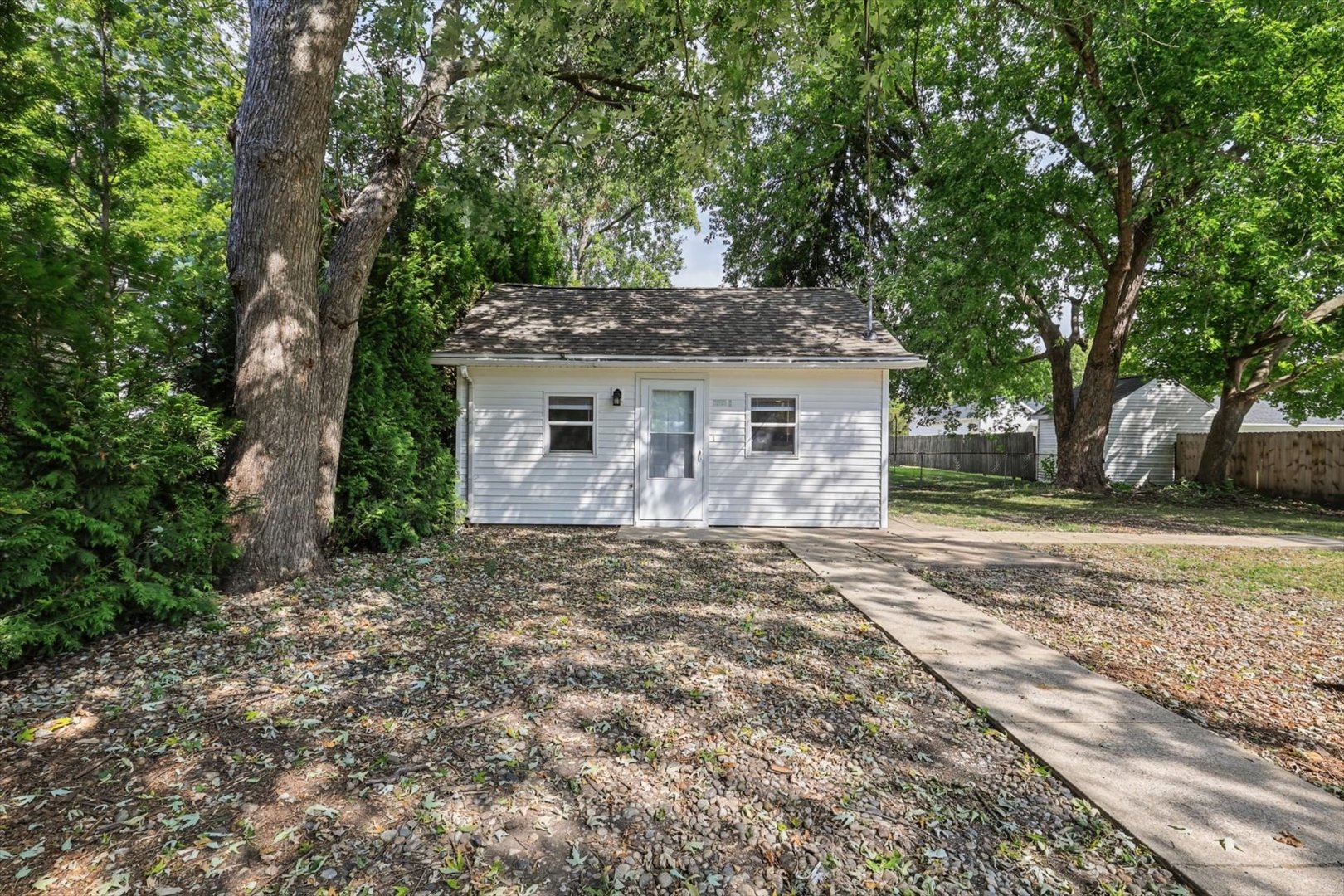 604 E Houghton Street Property Photo 1