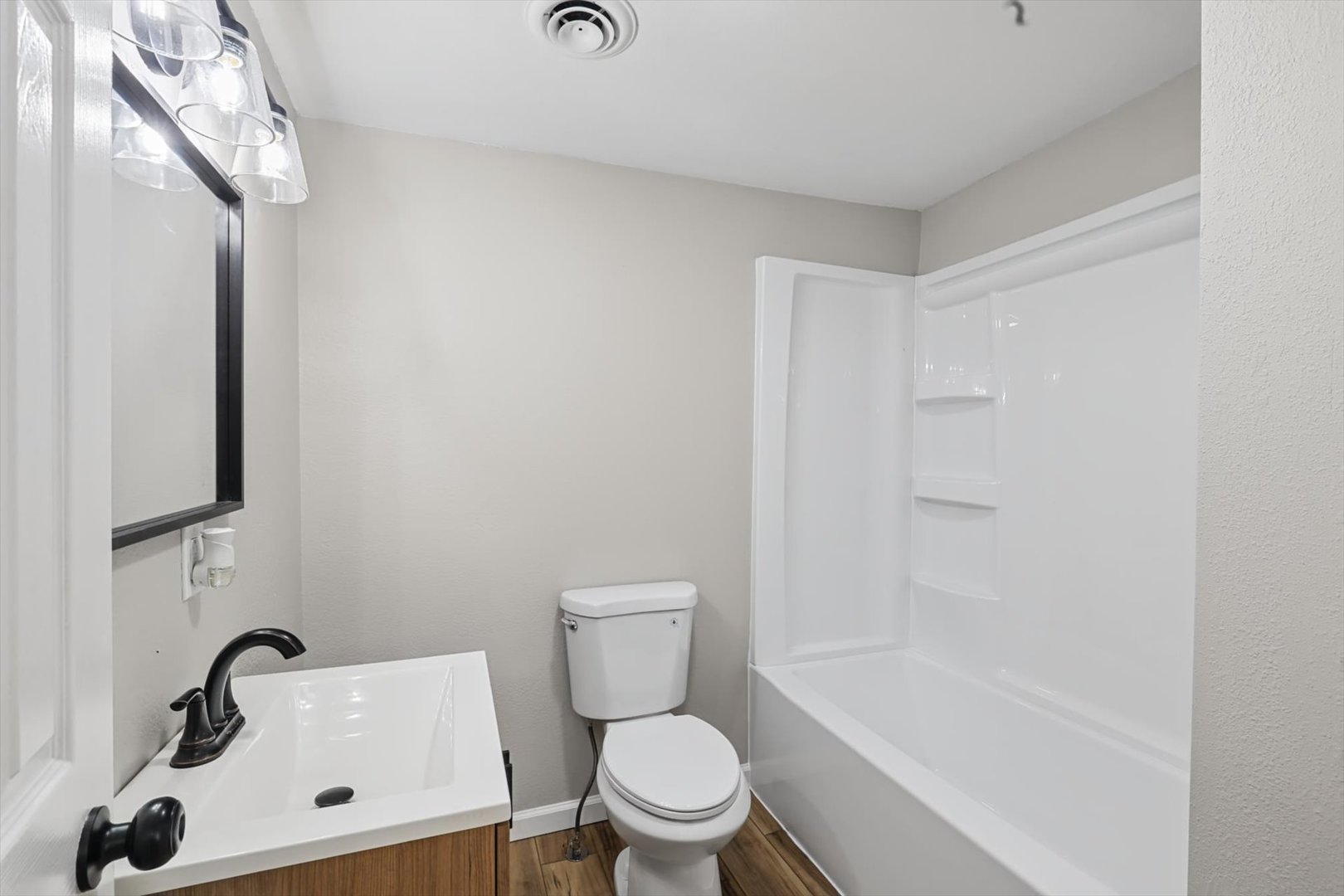 604 E Houghton Street Property Photo 21