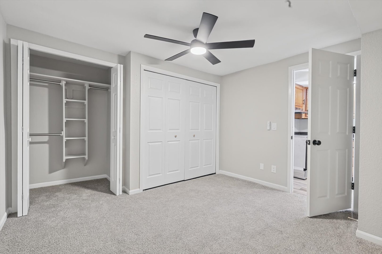 604 E Houghton Street Property Photo 25