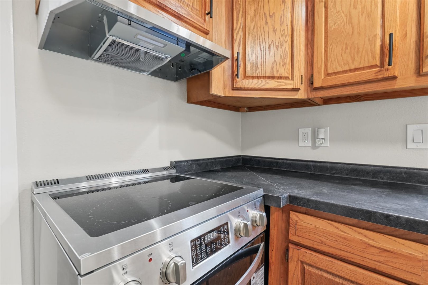604 E Houghton Street Property Photo 27