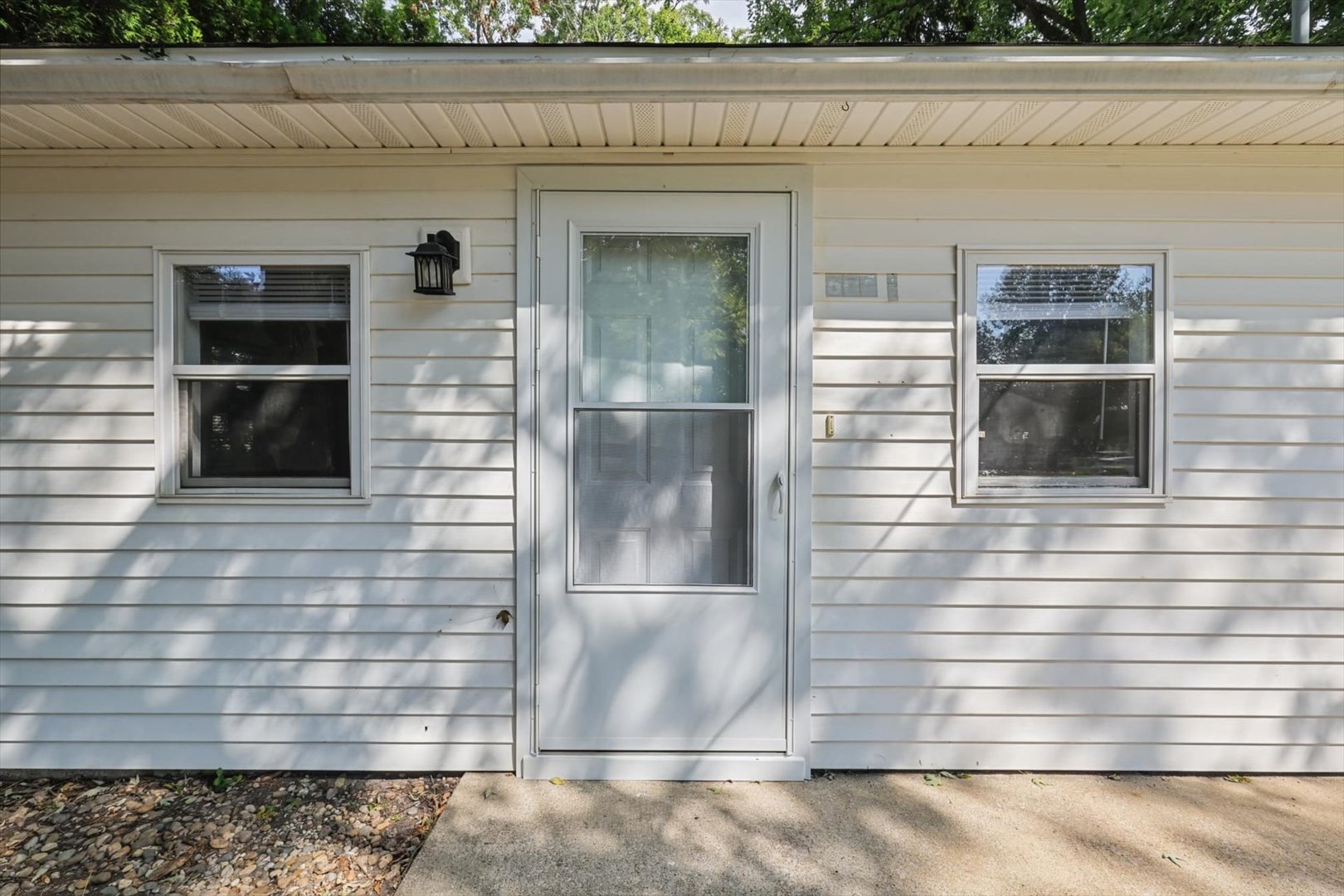 604 E Houghton Street Property Photo 29