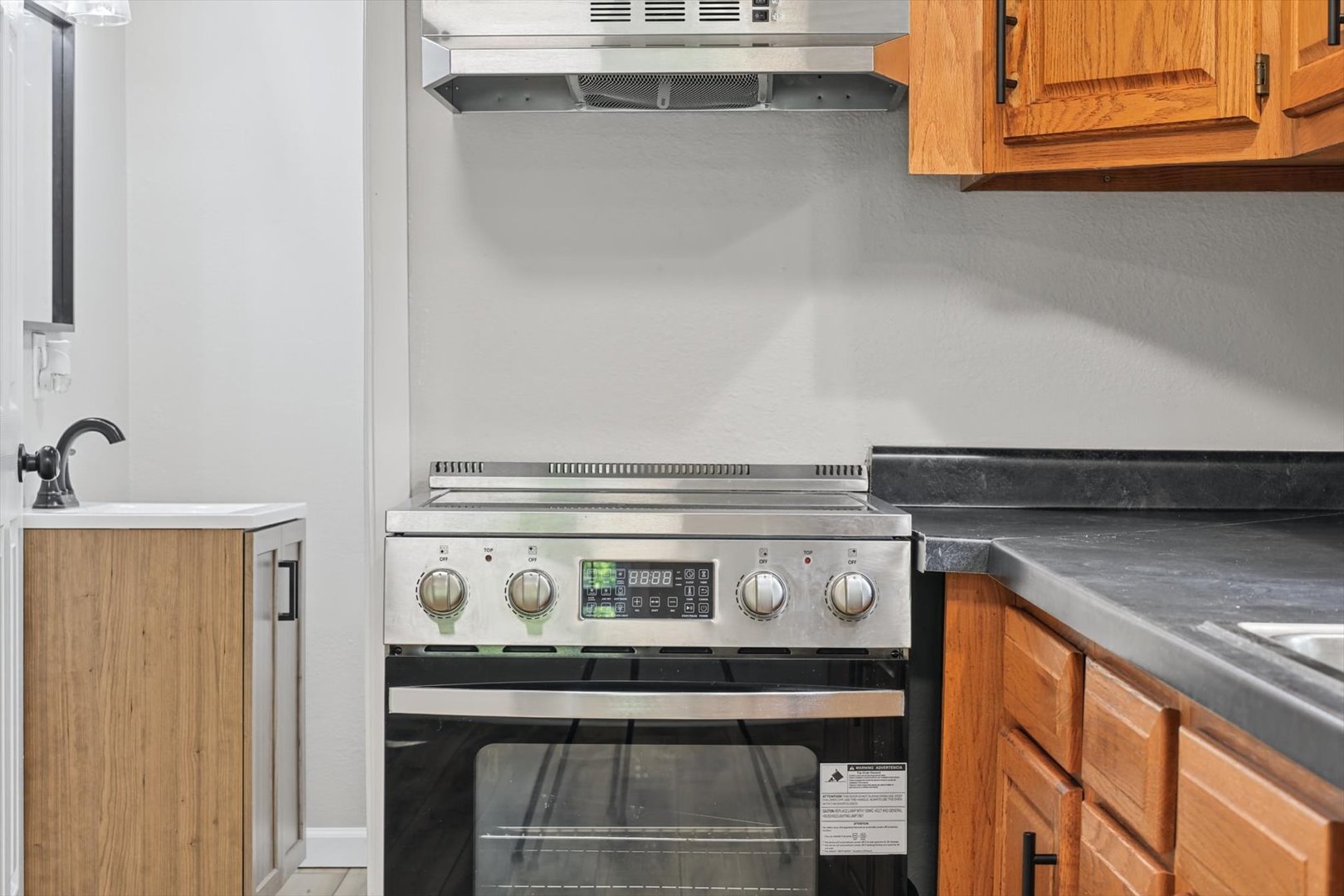 604 E Houghton Street Property Photo 32