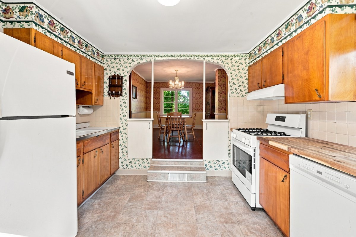 39132 N Mound Avenue Property Photo 10