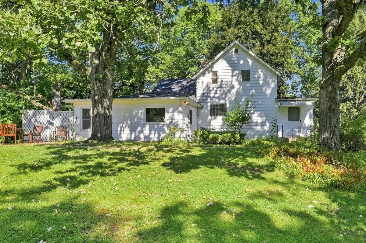 39132 N Mound Avenue Property Photo 18