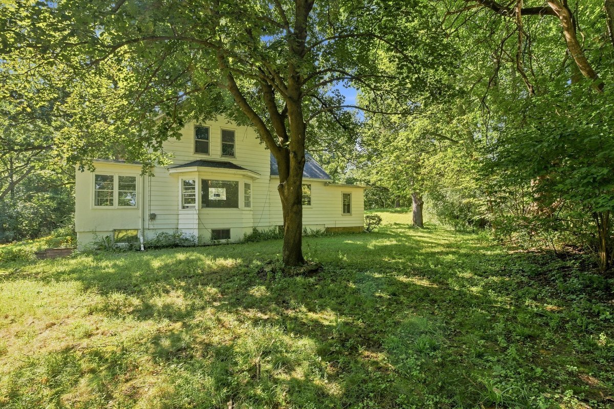 39132 N Mound Avenue Property Photo 19