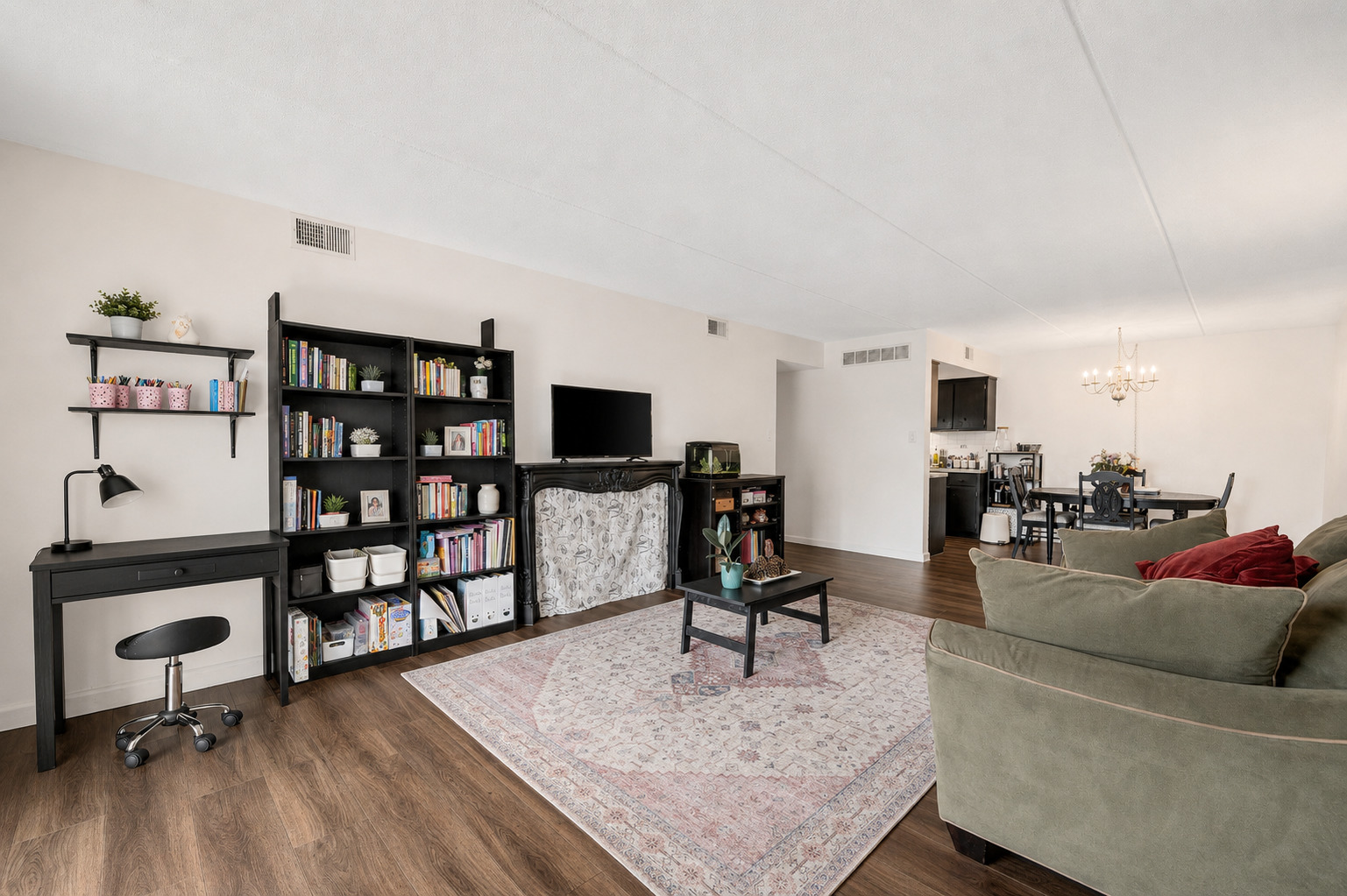 12746849 Property Photo 7