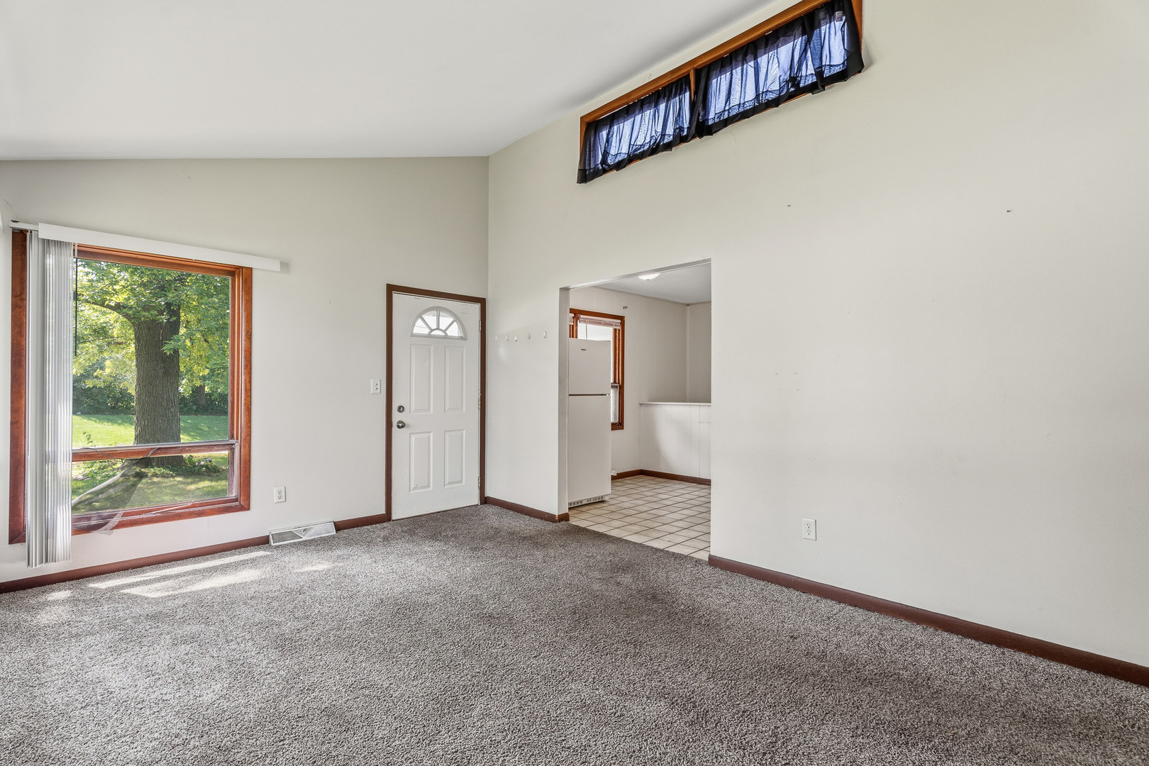 106 Thornton Street Property Photo 9