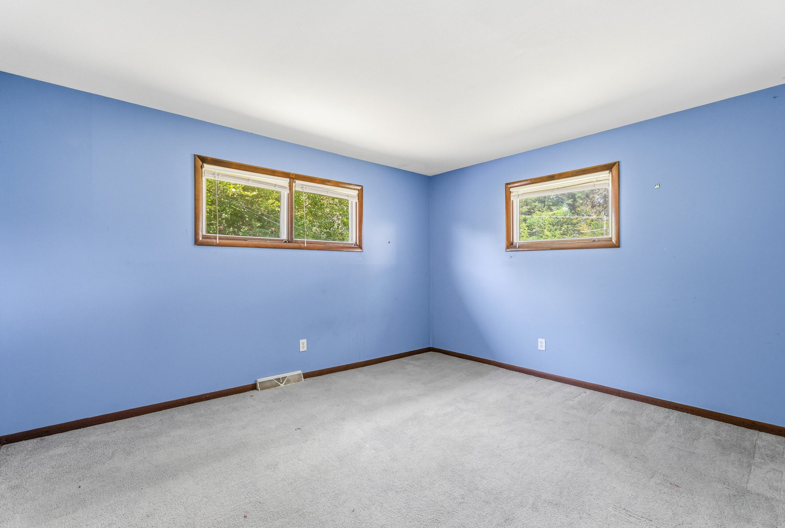 106 Thornton Street Property Photo 13