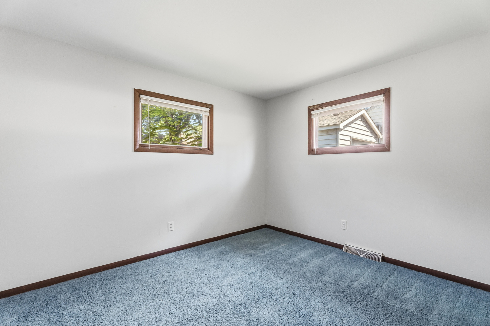 106 Thornton Street Property Photo 15