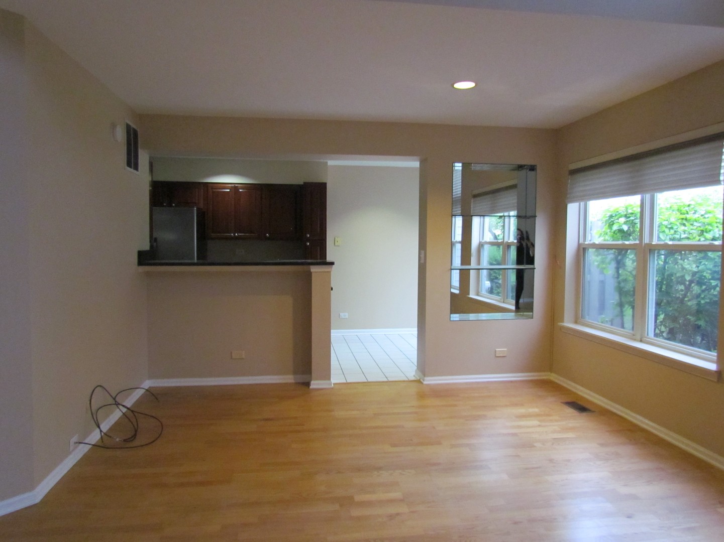 1560 E Chivalry Court Property Photo 7