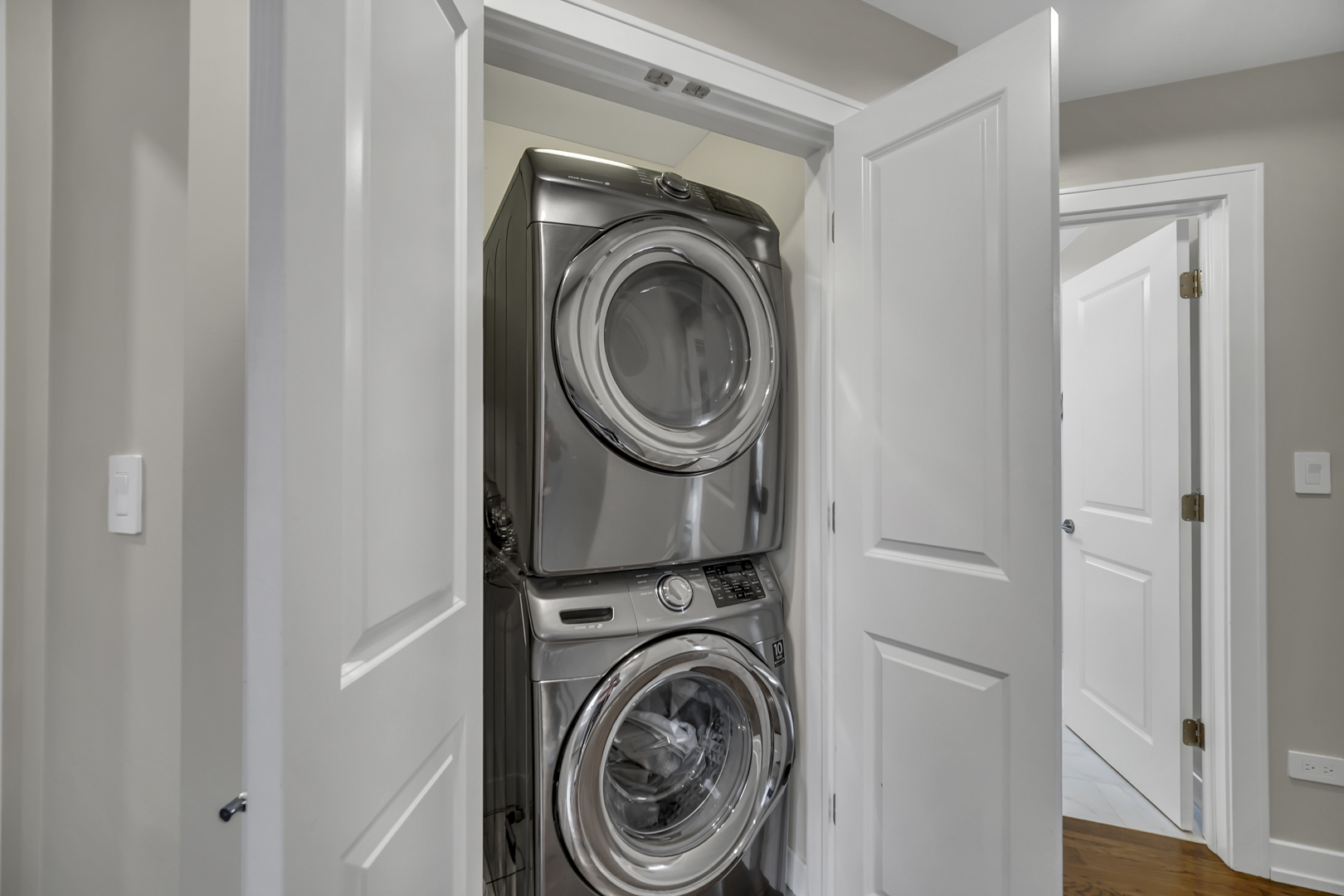 4304 N Overhill Avenue Property Photo 23