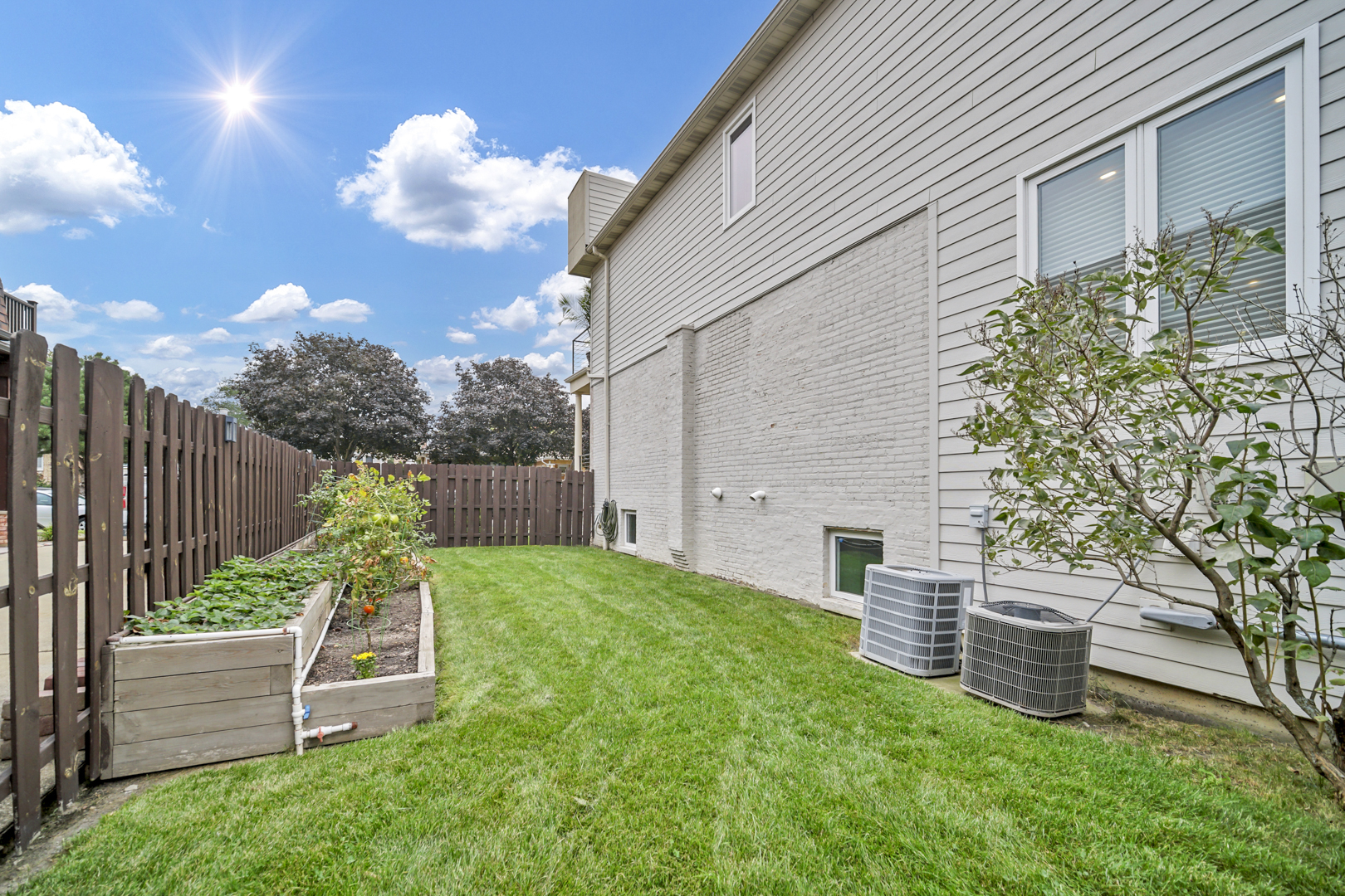 4304 N Overhill Avenue Property Photo 27