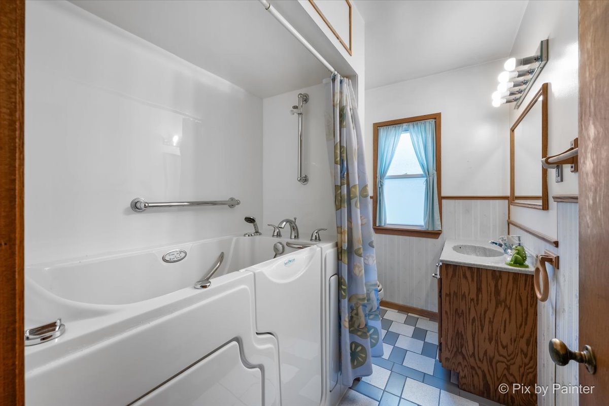 12746867 Property Photo 11