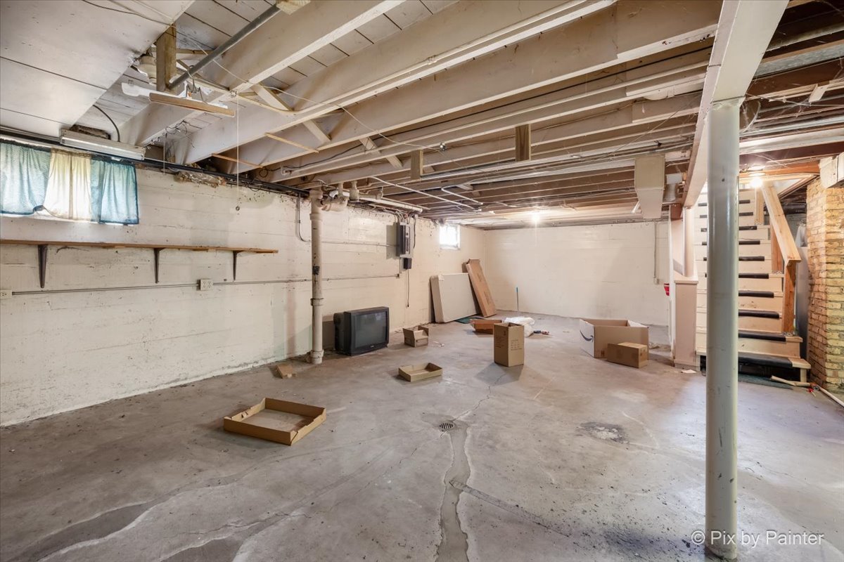 12746867 Property Photo 16