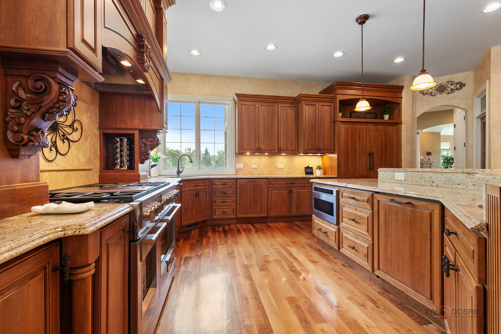 4508 Farmington Lane Property Photo 4