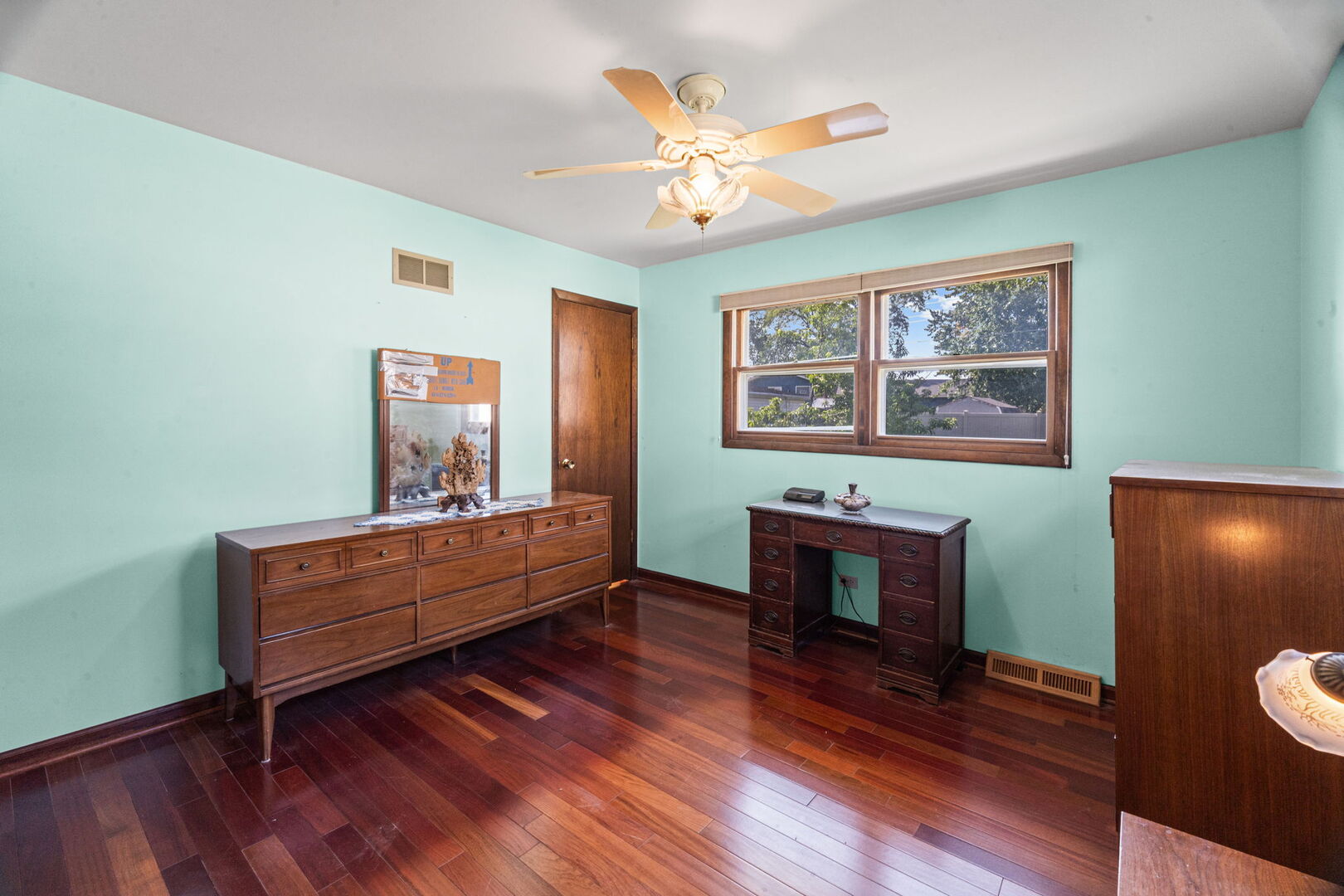 645 Flagstaff Lane Property Photo 12