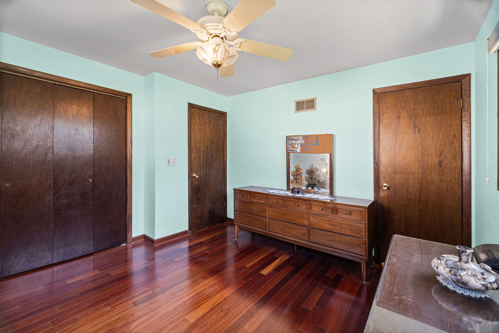 645 Flagstaff Lane Property Photo 13