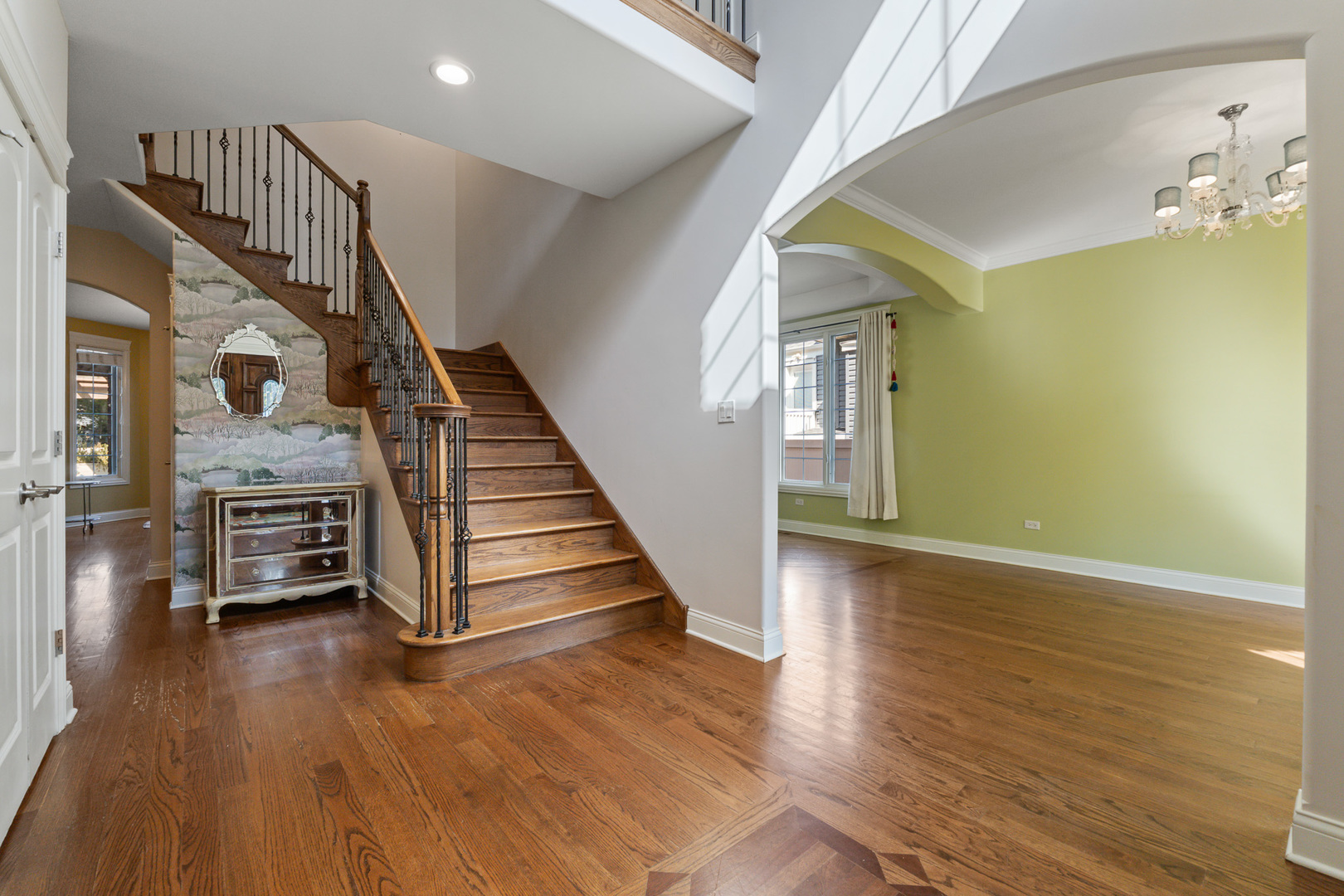 9304 Sproat Street Property Photo 5