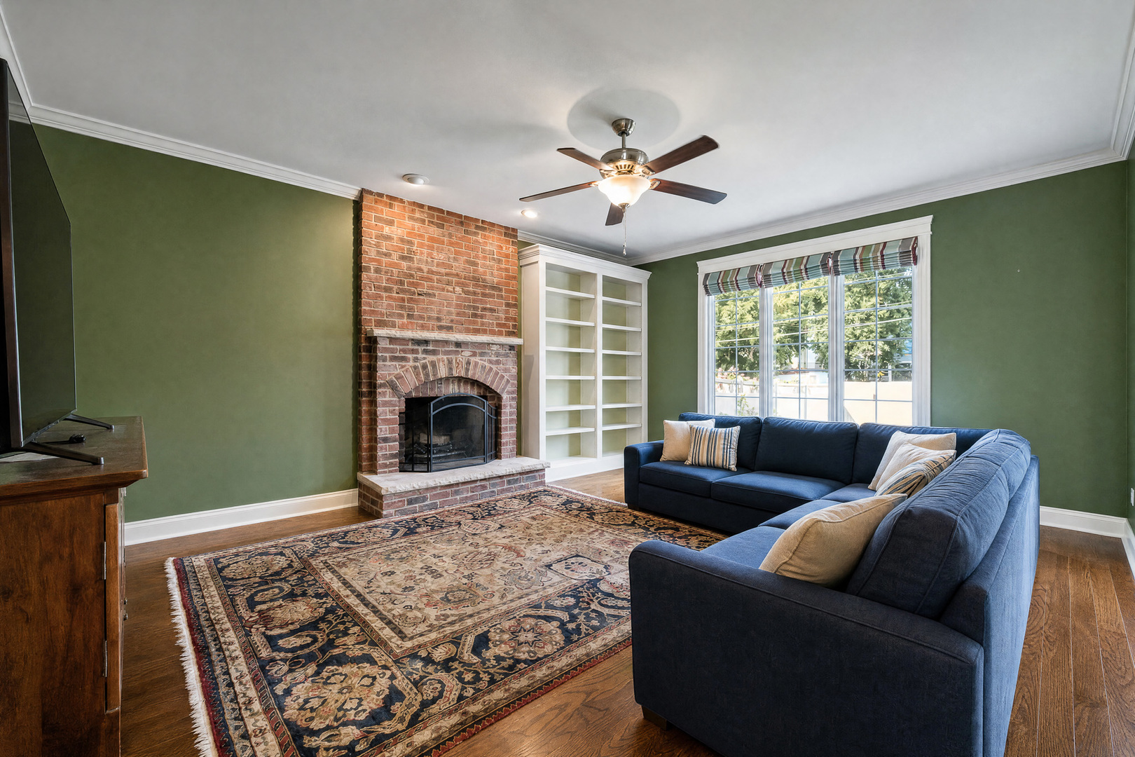 9304 Sproat Street Property Photo 7