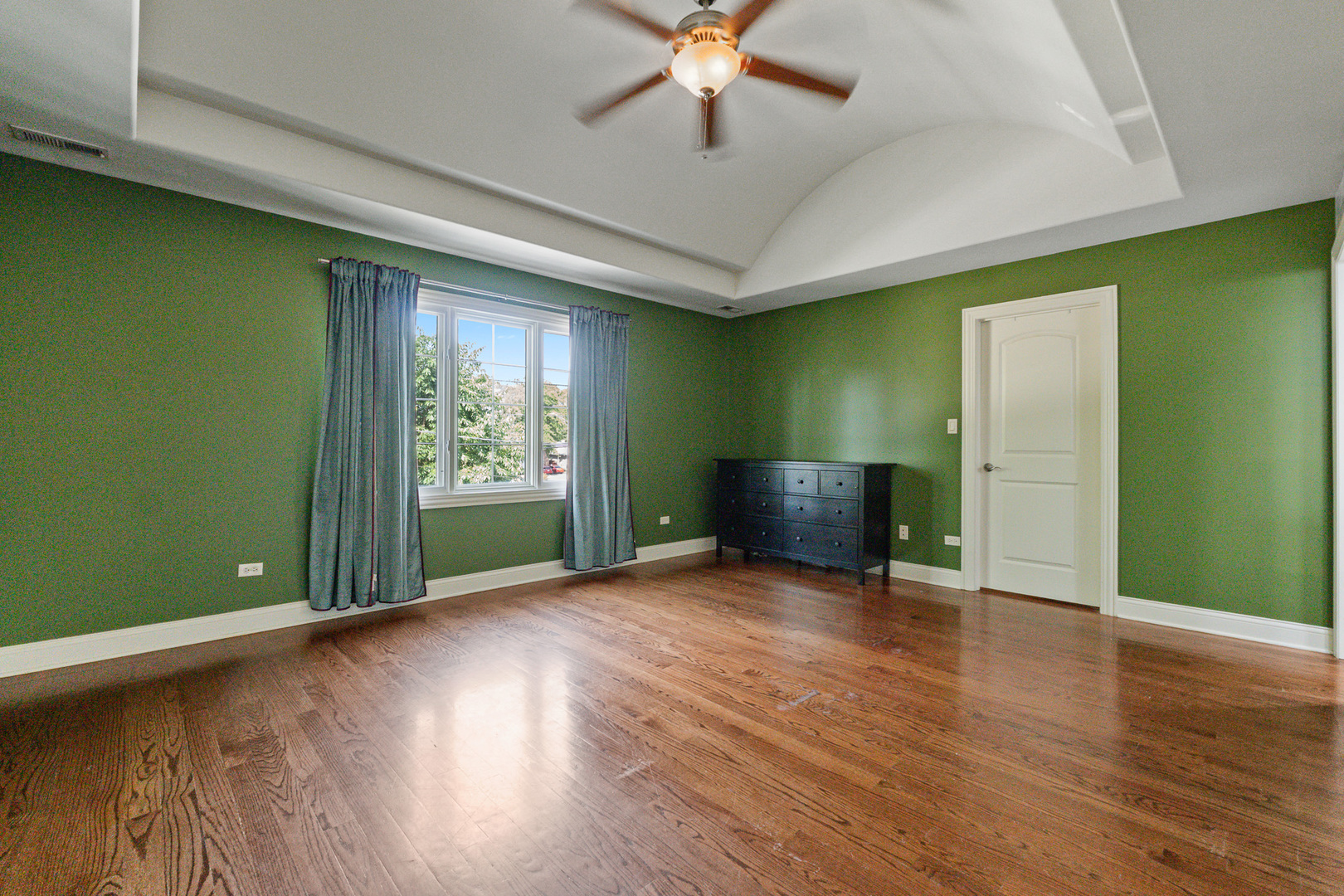 9304 Sproat Street Property Photo 12