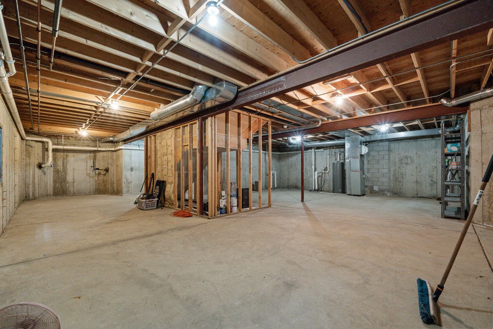 9304 Sproat Street Property Photo 23