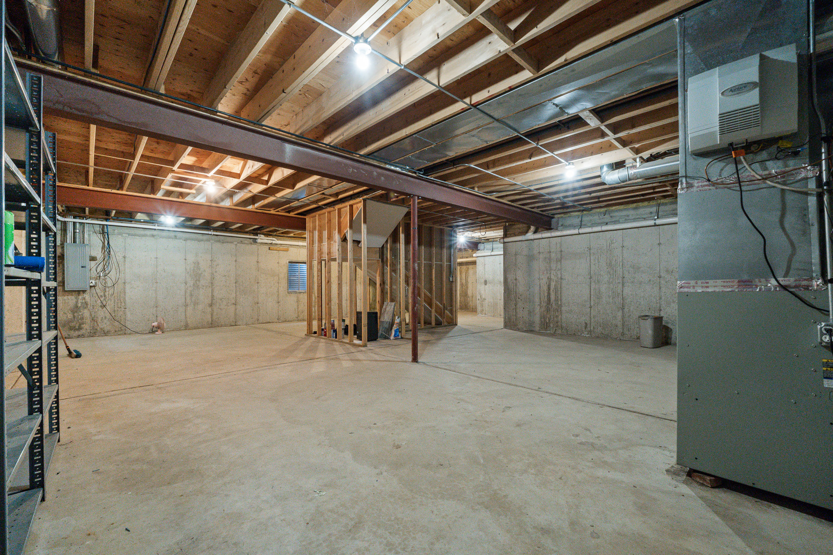 9304 Sproat Street Property Photo 24