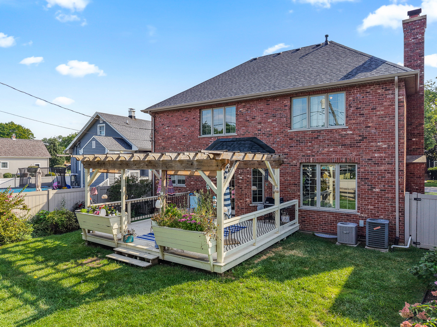 9304 Sproat Street Property Photo 26