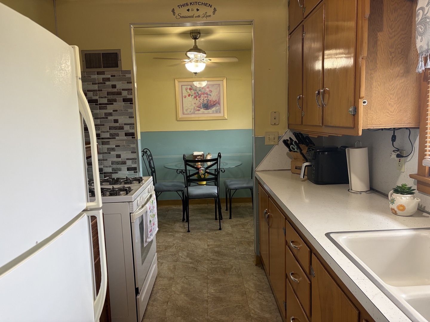 1505 N Joliet Street Property Photo 4
