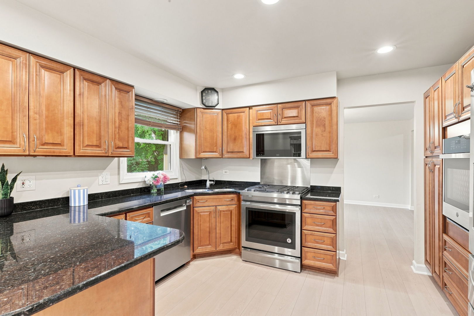 11 Birchwood Avenue Property Photo 6