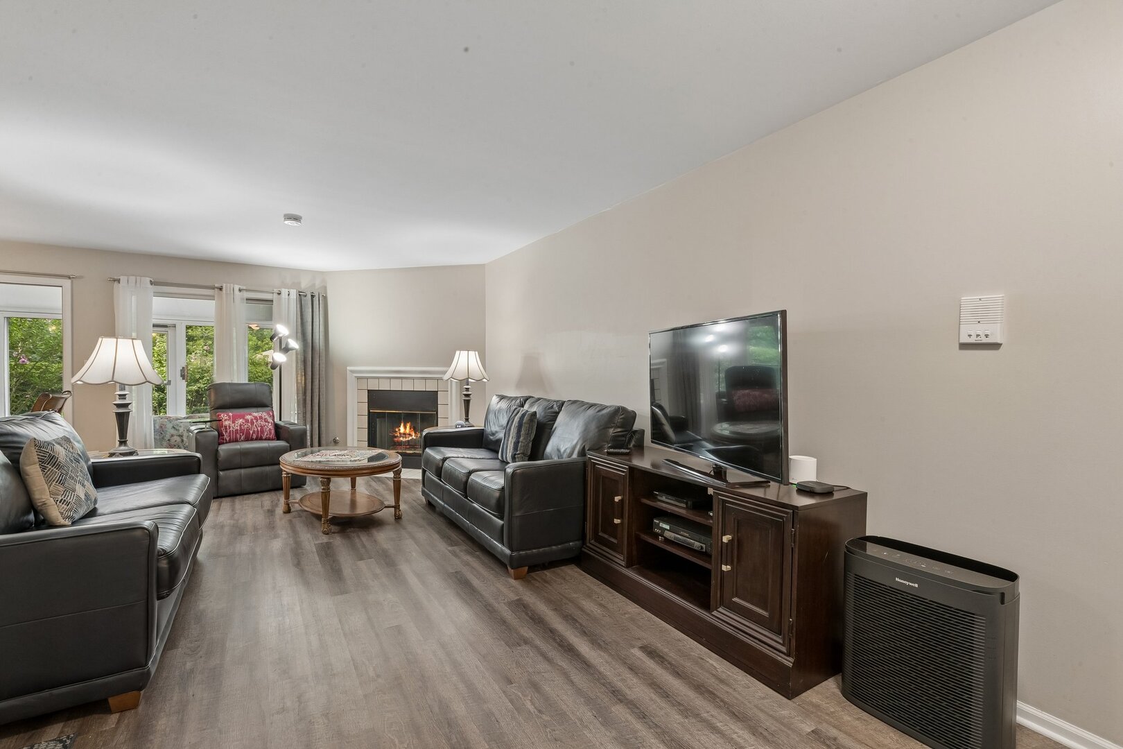 1410 Plum Court A Property Photo 5