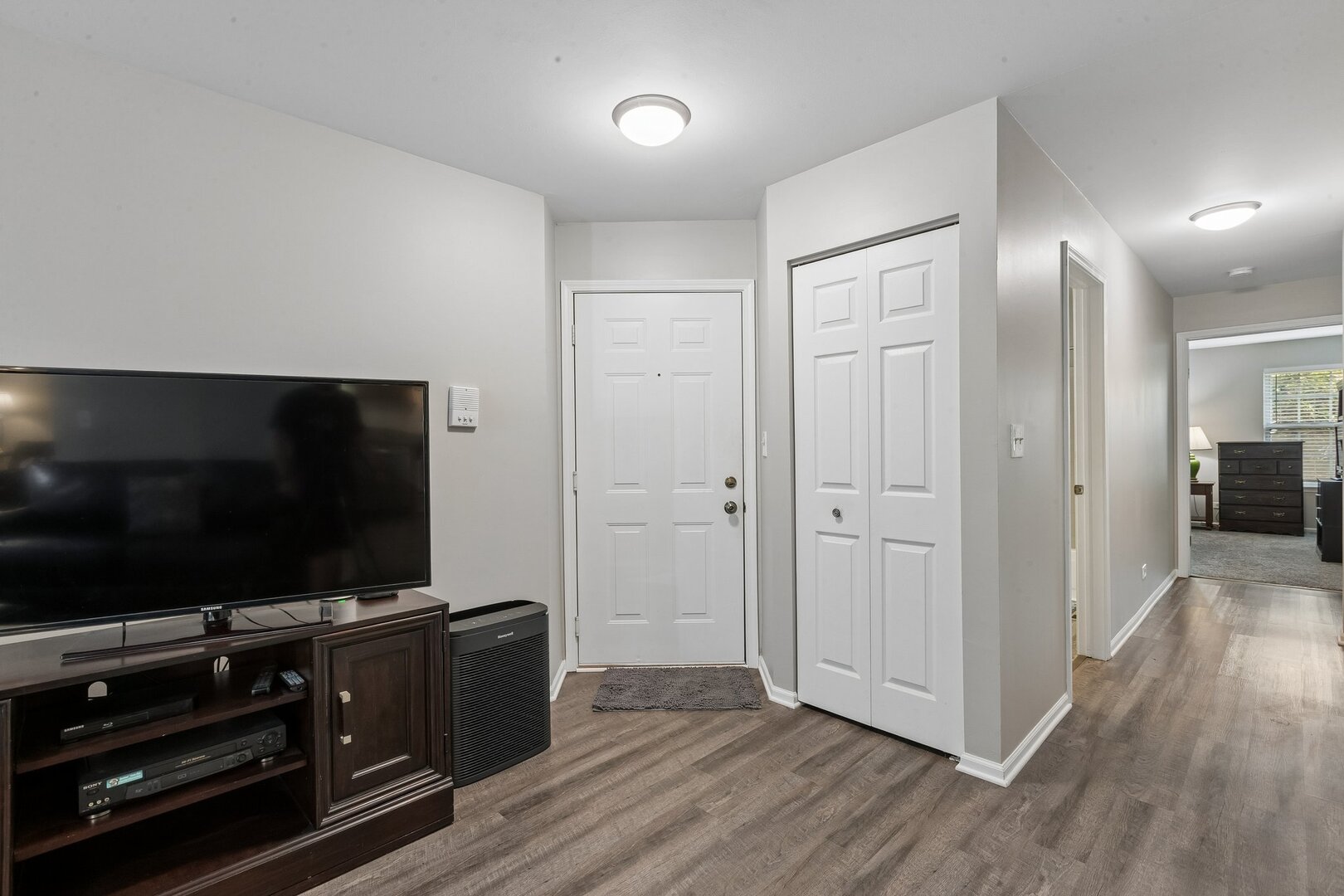 1410 Plum Court A Property Photo 6