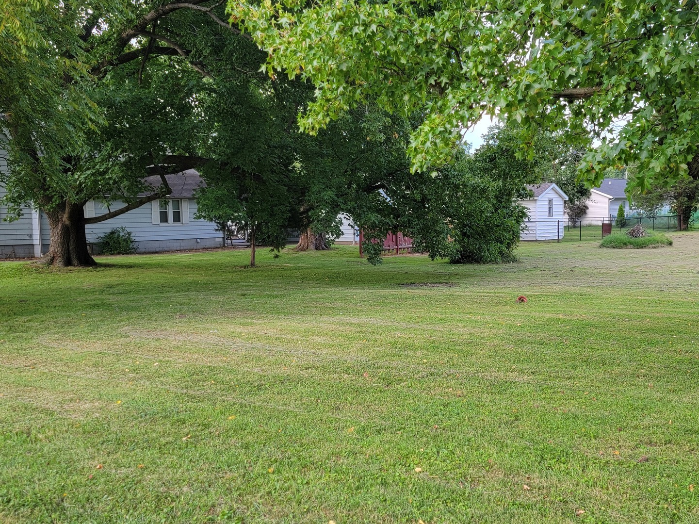 1505 N Russell Street Property Photo 2