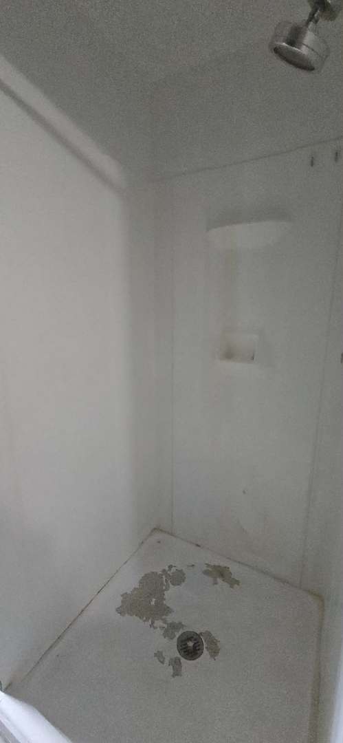 8118 N Ozark Avenue Property Photo 5