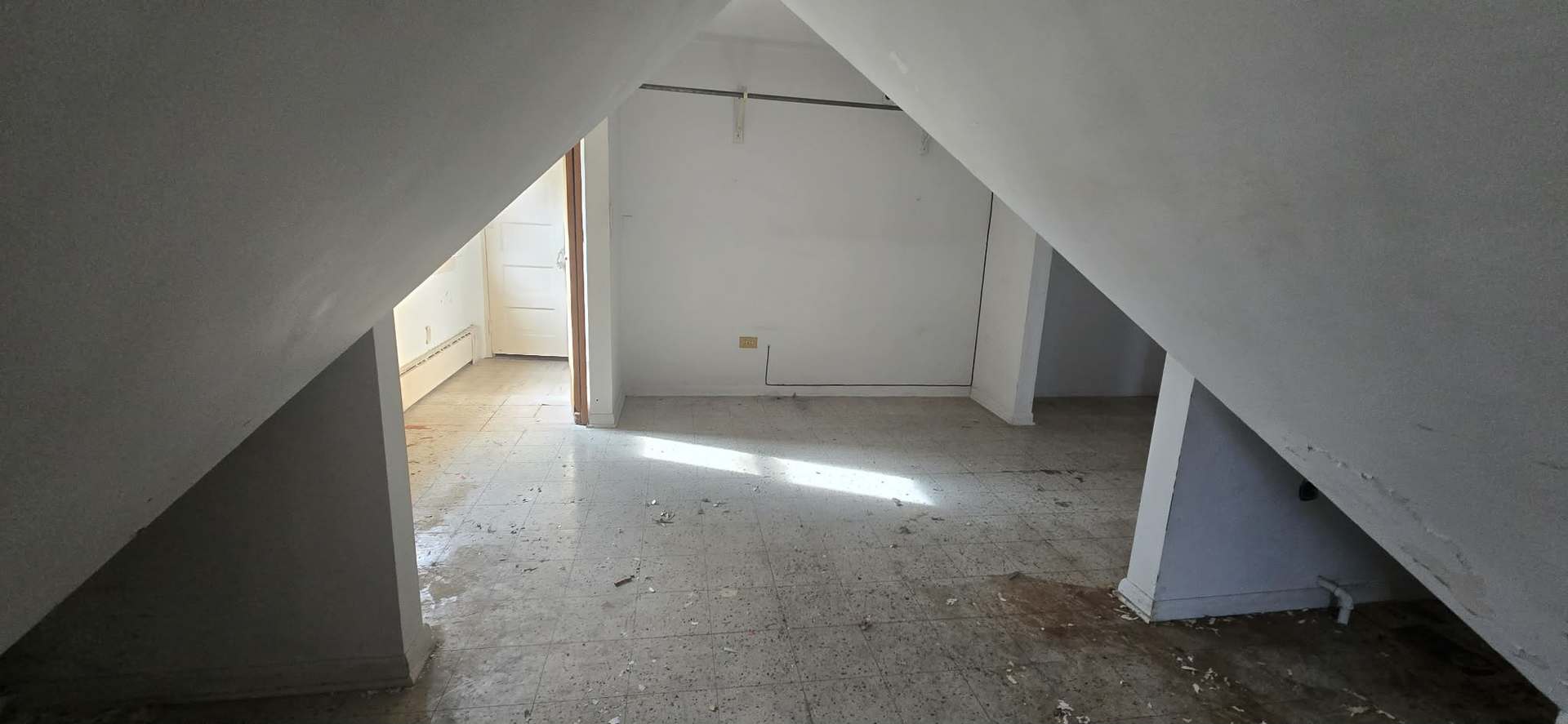8118 N Ozark Avenue Property Photo 13