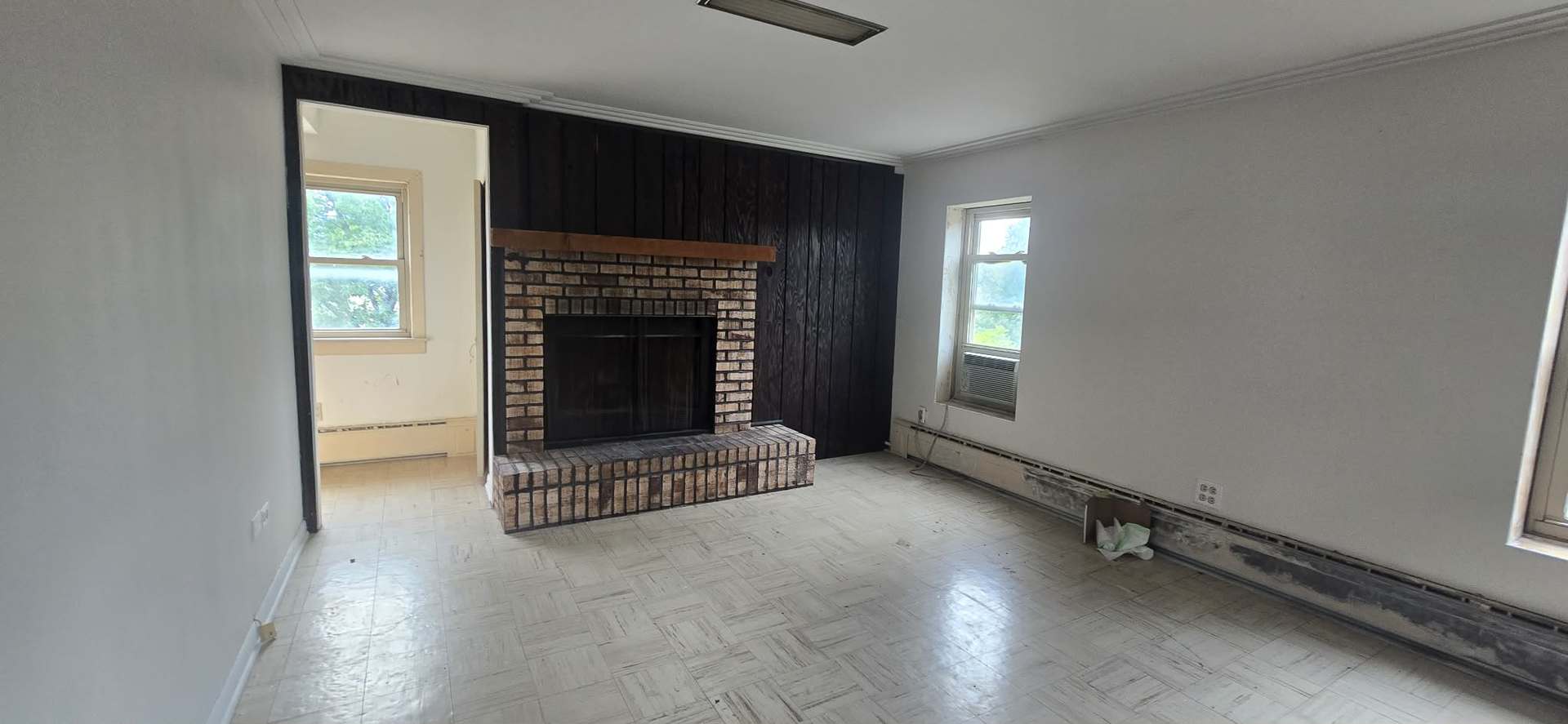 8118 N Ozark Avenue Property Photo 14