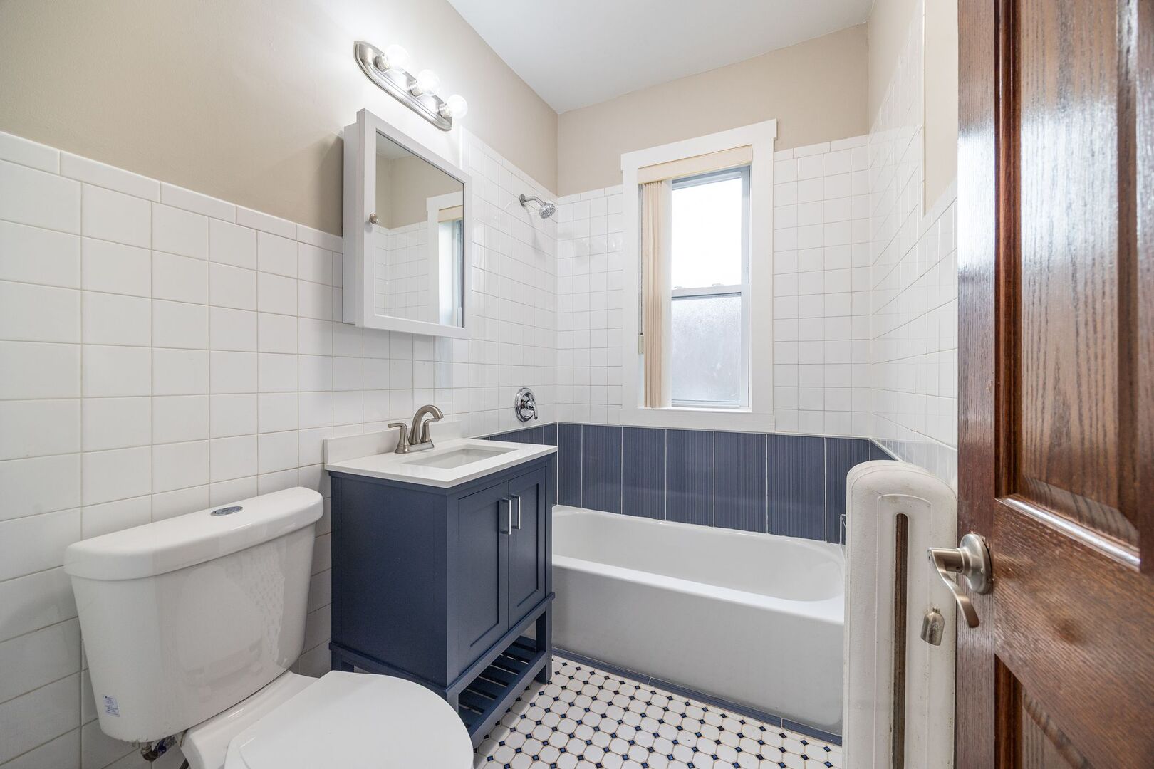 12746919 Property Photo 10