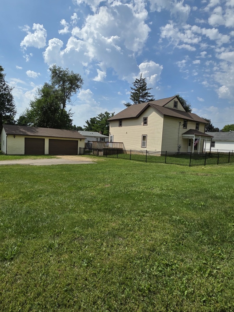 803 Monroe Street Property Photo 2