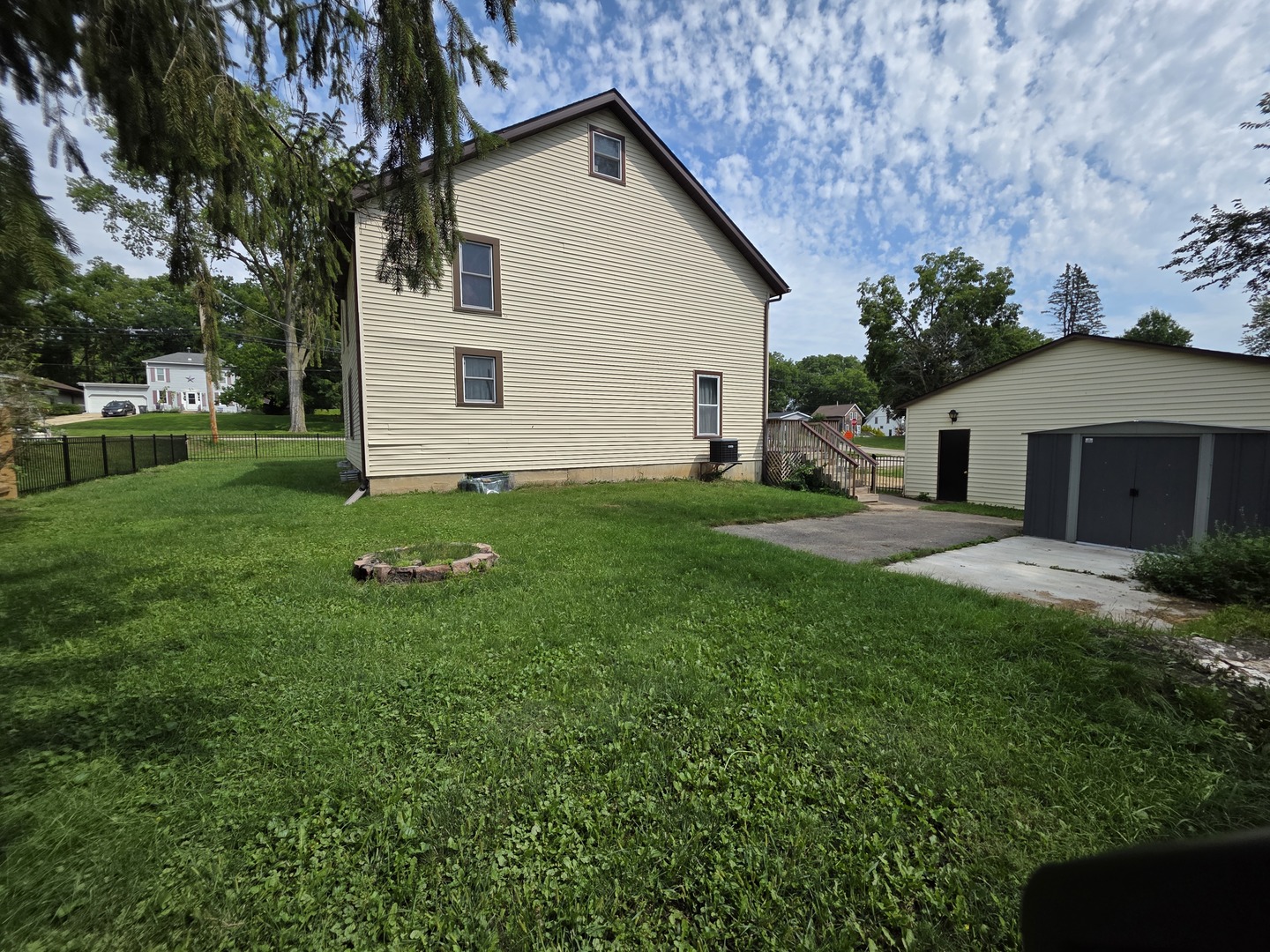 803 Monroe Street Property Photo 10