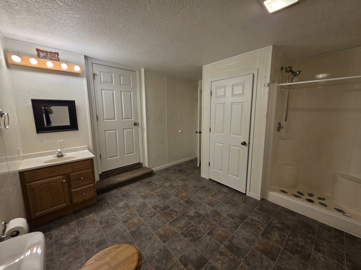 803 Monroe Street Property Photo 23