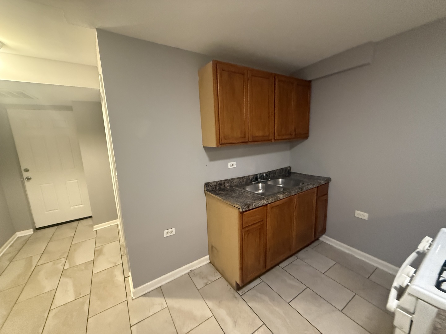 1315 S Komensky Avenue G Property Photo 7