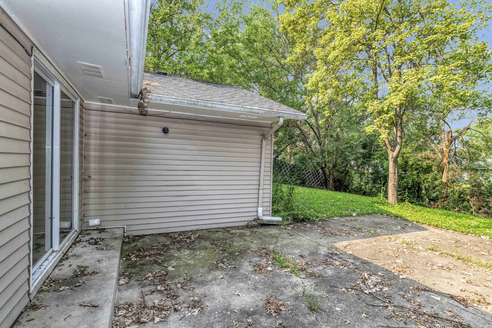 946 Harvard Lane Property Photo 14