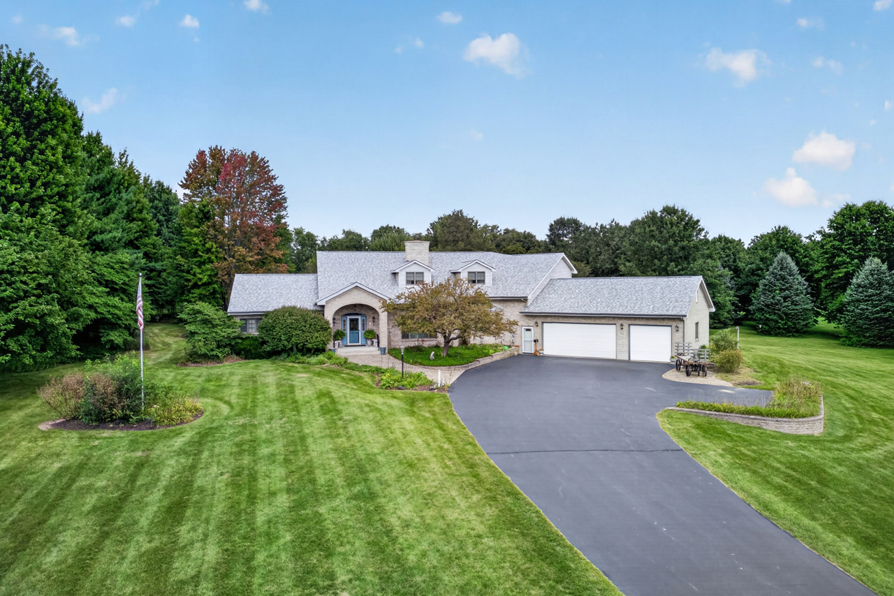 1646 Valley View Road Property Photo 1