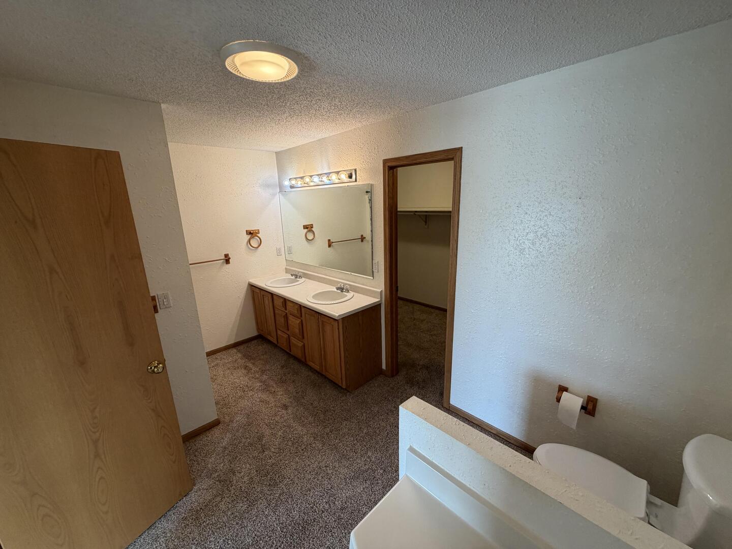 29 N Shoreline Drive Property Photo 14